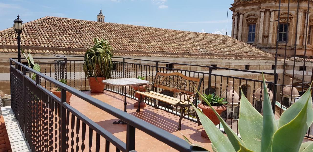 Palazzo Viola Suite Panoramica Παλέρμο Εξωτερικό φωτογραφία